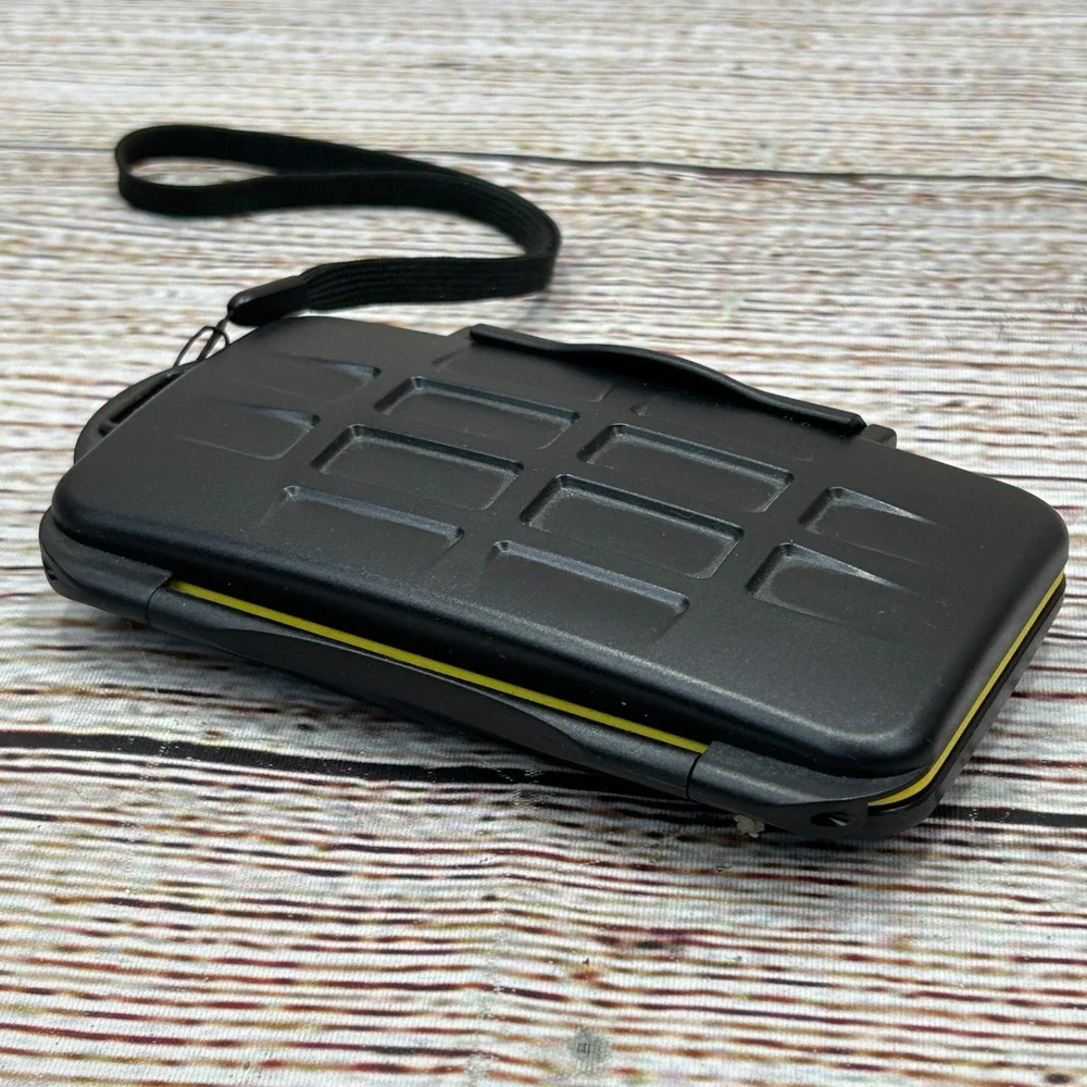 Beeway Memory Card Case Water Resistant‎ Holder for 12 SD and 12 Micro SD Cards